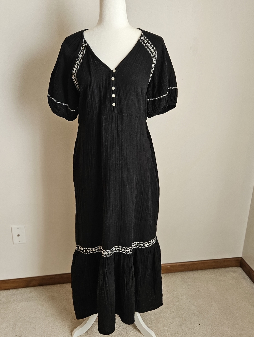 Old Navy Gauzy Cotton Maxi Dress Embroidery Ruffle Tier Black Boho S Prairie